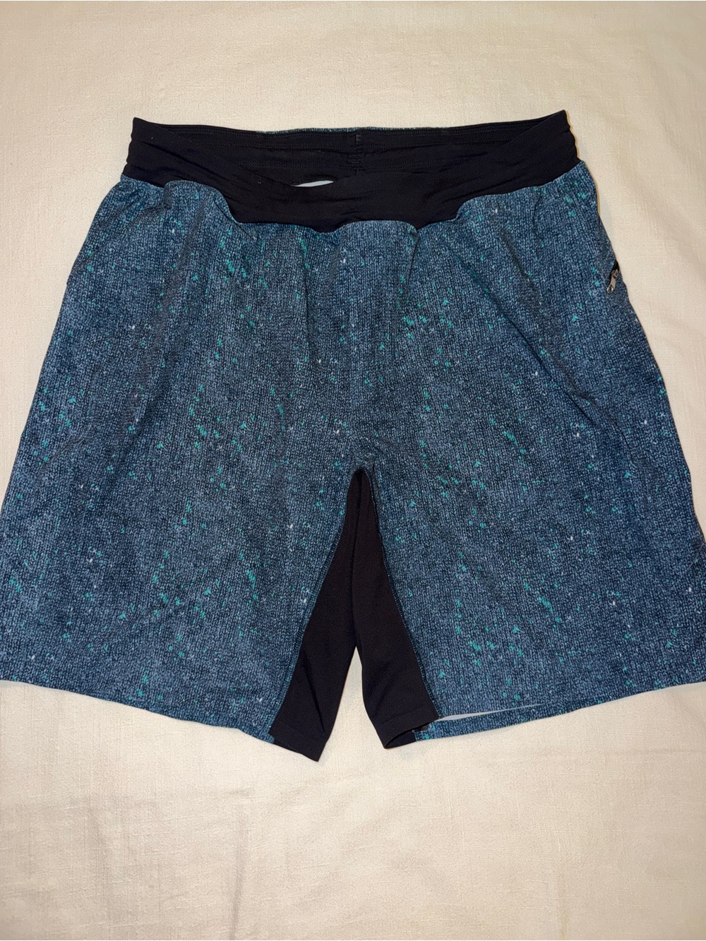 lululemon athletica Men's Teal-Blue Heather Training Shorts with Black Waistband